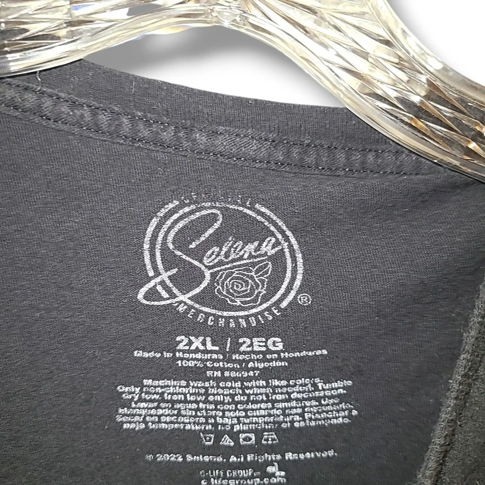 Selena Quintanilla Queen of Cumbia T Shirt Black Men's 2XL 2X Graphic Tee
